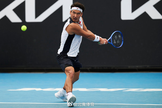 中国男网选手在ATP巡回赛中普遍面临哪些挑战和瓶颈？