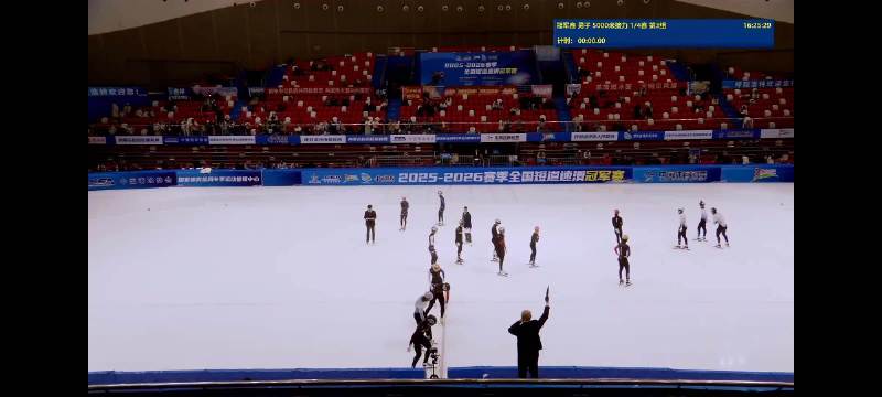 短道速滑冠军赛男子5000米接力1/4赛第三组河北省队夺冠