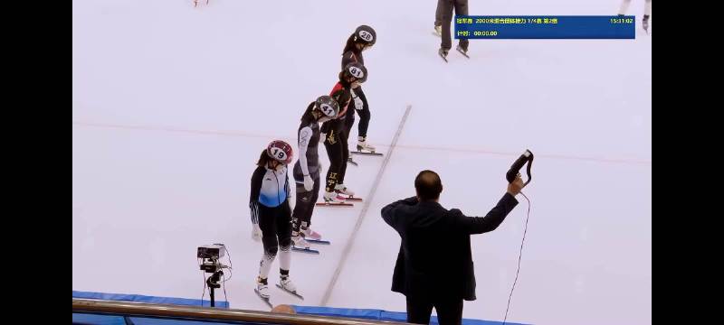 短道速滑冠军赛呼和浩特站混合接力赛山东队夺魁