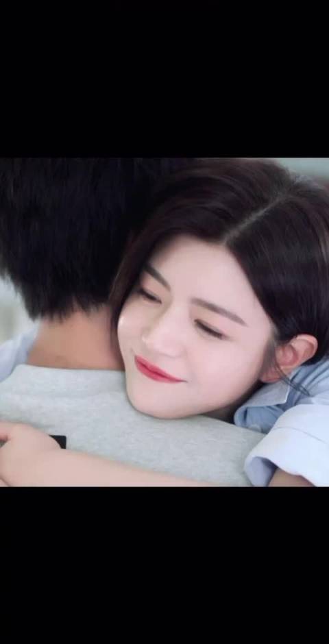 柯妍超话粉丝分享姐弟拥抱瞬间引共鸣