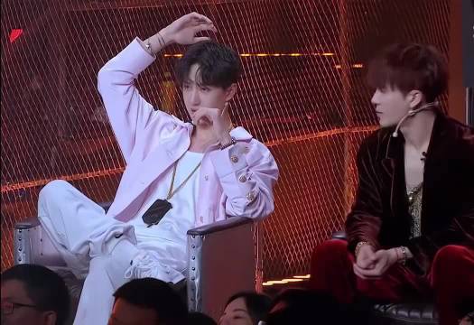 两个姓王的把画面描述的导演组都听不下去了‖这就是街舞