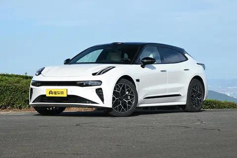 开过焕新极氪001才知道，猎装车不仅好看，还这么好开