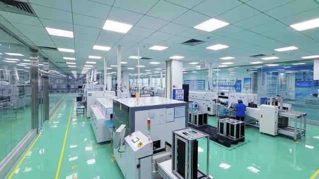   这是威胜集团有限公司的高端智能电能表智能制造数字化车间。（受访者供图）