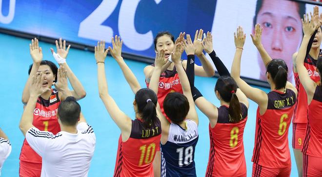朱婷率队晋级欧冠四强 中国女排队长再现王者风范