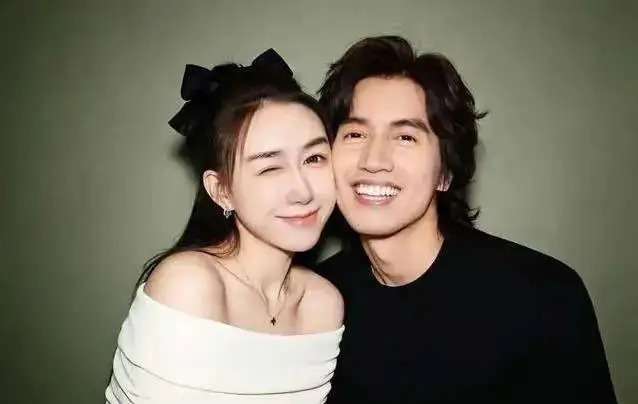 言承旭公布恋情，引发网友热议