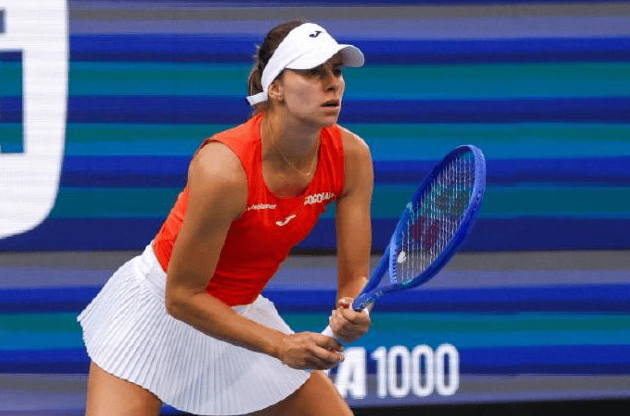 爆冷！二号种子斯瓦泰克遭同胞逆转迈阿密站出局终结两项传奇纪录