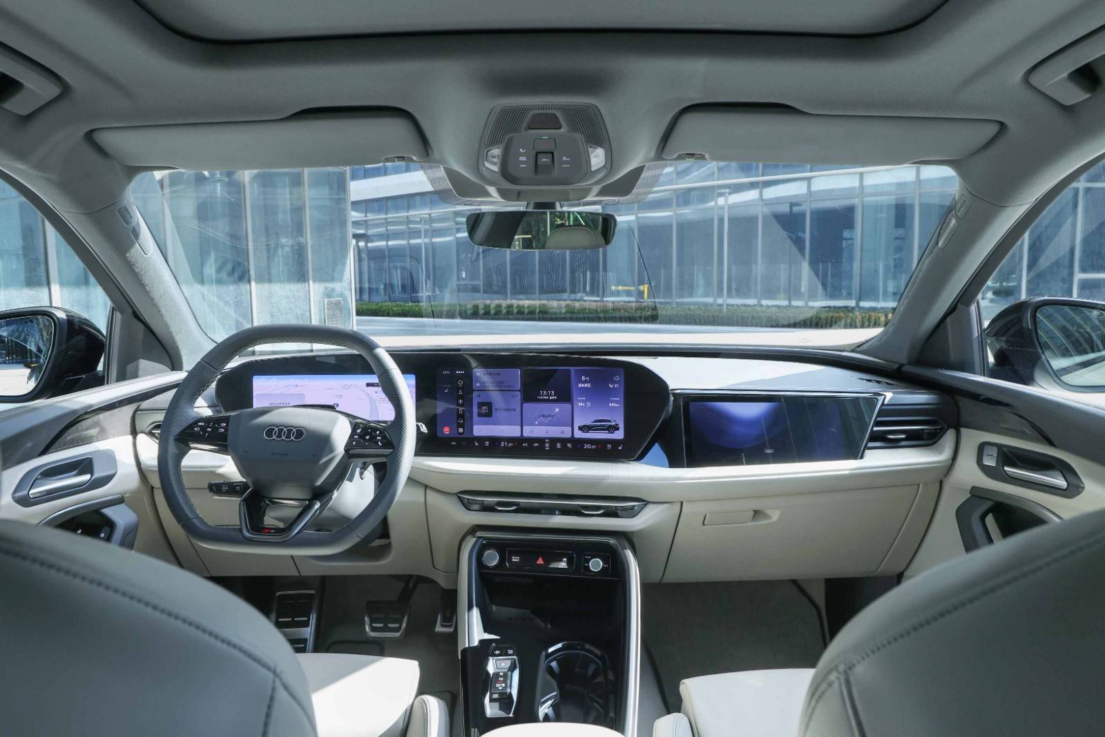 全新奥迪Q5L搭载华为乾崑智驾，融合德系驾控与中国智驾