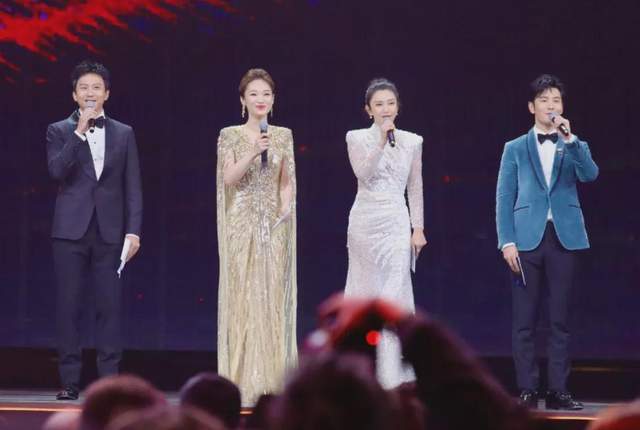 金鸡奖获奖名单出炉！张译影帝张小斐影后，贾玲错失新人导演奖