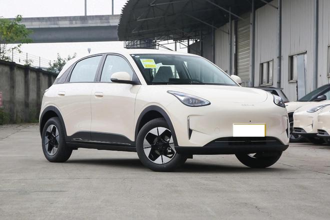 吉利星愿售6.88万元起，月销36119辆，灵活好开，适合通勤代步