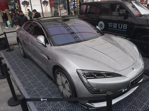 比亚迪“天神之眼B”智驾,真能叫板特斯拉FSD?深度解析!