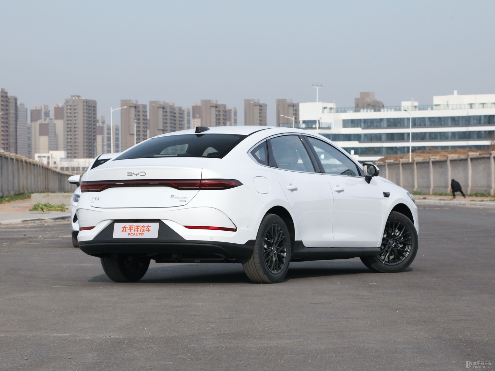 秦PLUS改装指南:个性化升级不踩雷