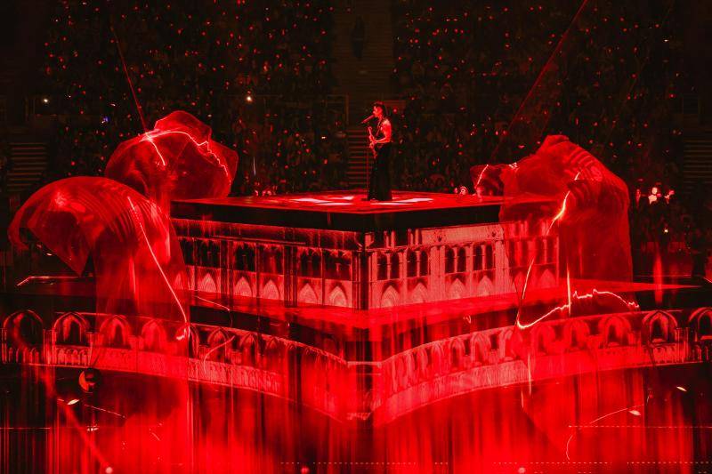 《FFOREVER恒星之城》全网好评言承旭、阿信合唱《爱人啊》