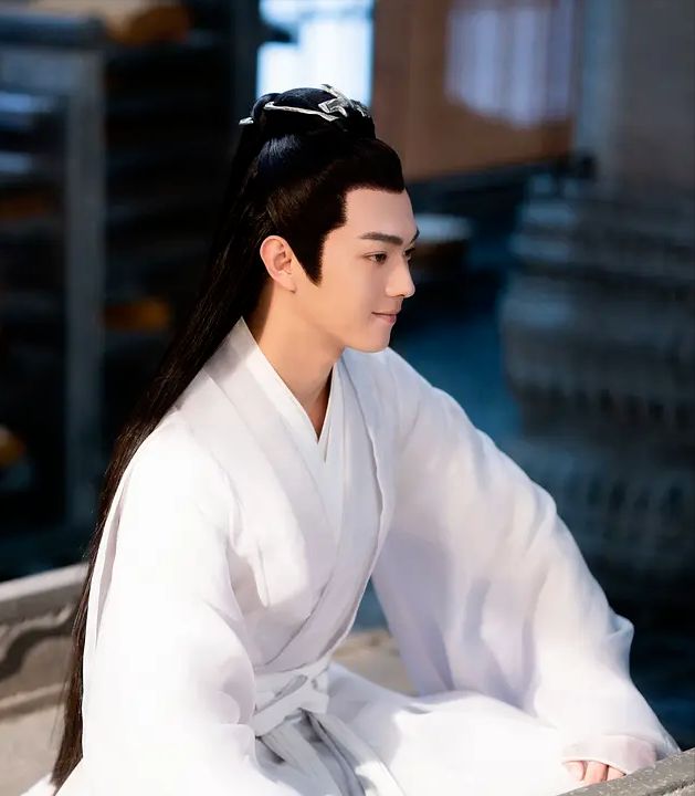 手握5部待播剧，又有新剧官宣，许凯开启霸屏模式？