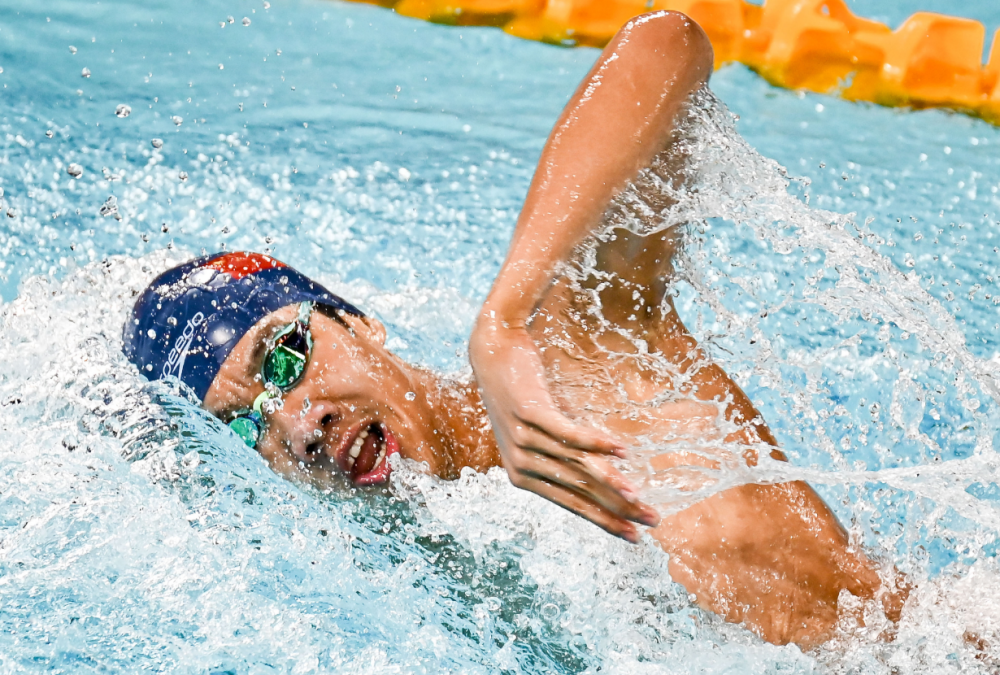 孙杨的亚洲纪录或许今年终结 山东19岁猛将状态全开赢下新科奥运冠军！