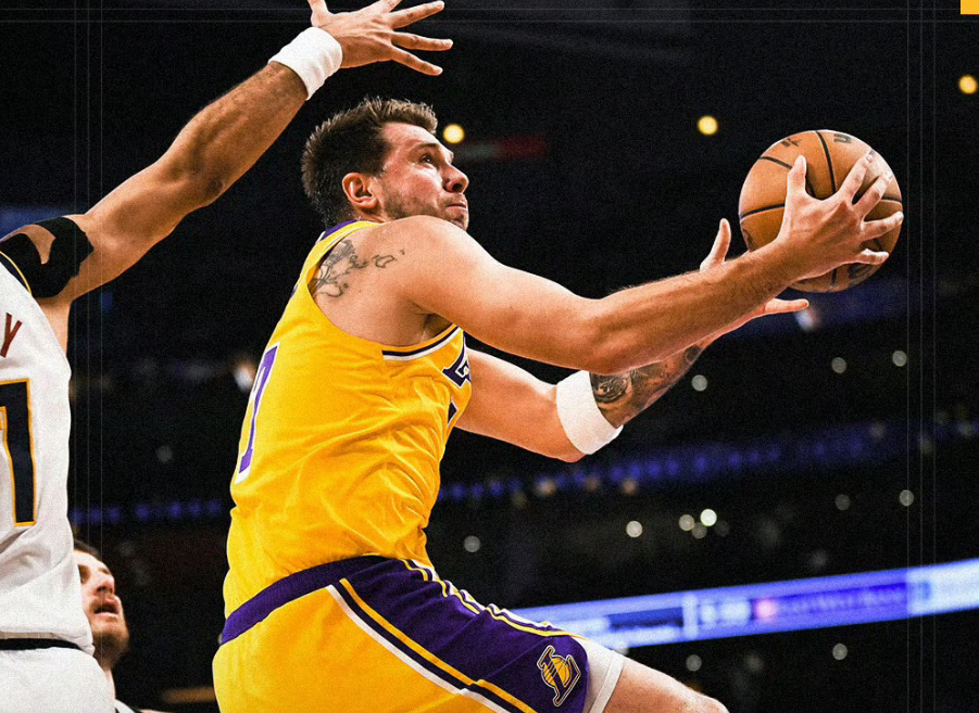 里夫斯绝平+东契奇绝杀!湖人击败掘金升西部第3，东契奇30+11+13