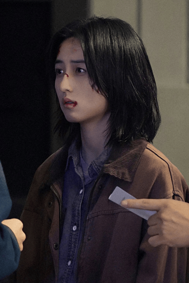 从“国民妹妹”到“希腊神女”：张子枫的惊艳蜕变与硬核成长