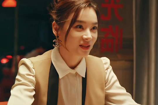 她的盛焰:智斗一波接着一波，全员各怀鬼胎！太期待饶雨瓷这波反击了