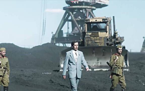 “世上最干净的西装！” 切尔诺贝利