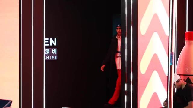张展硕胖了10斤仍破纪录夺冠！央视高规格夸奖！潘展乐最好的榜样
