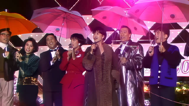 怀旧时刻：群星齐唱友谊之光，回味那些年的辉煌！汪明荃 吕方 金曲回忆杀