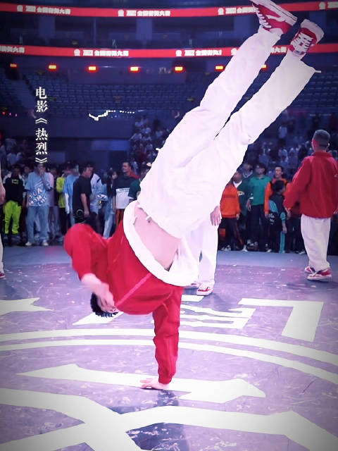 王一博新片《热烈》诠释追梦与坚守