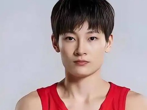 杨力维炮轰，宫鲁鸣下课？新帅或曝光，57岁，辽宁名宿