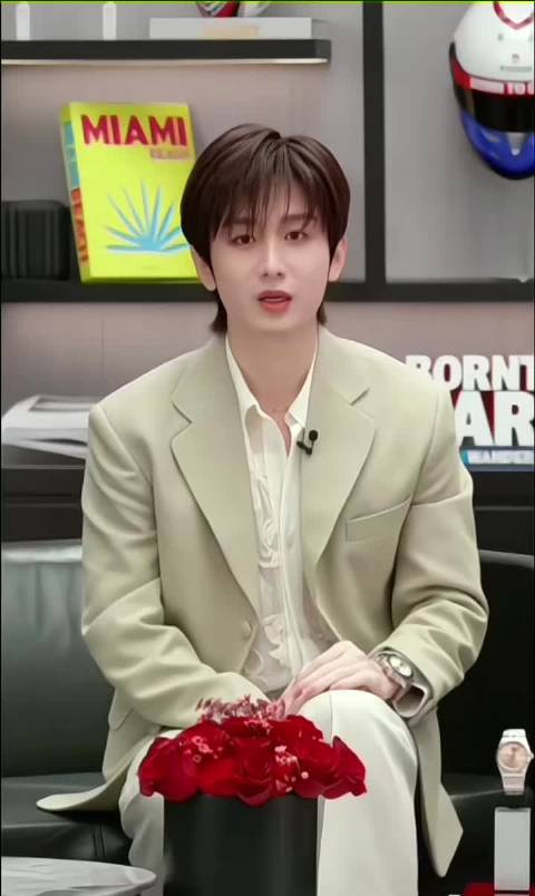 成毅新剧《赴山海》创爱奇艺待播剧纪录