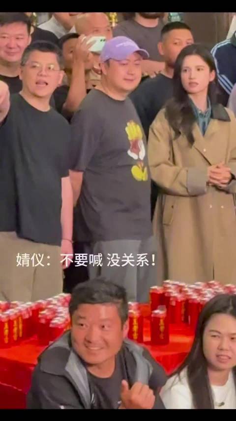 张婧仪提醒工作人员别吼粉丝，全程顾及粉丝感受