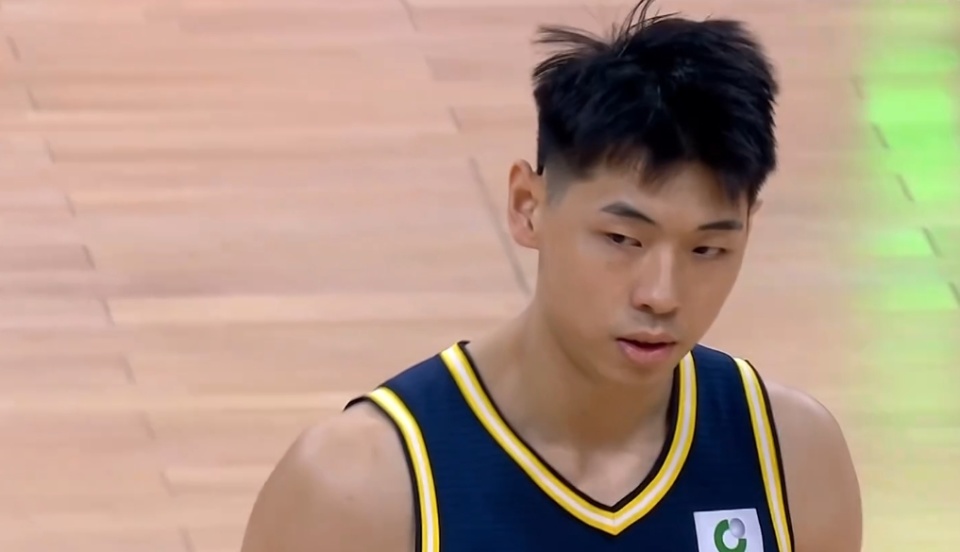 广东vs江苏前瞻：徐杰、胡明轩pk庞峥麟 崔永熙盼延续火热状态