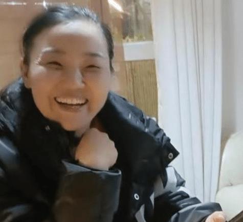 孙妈妈谈儿时孙卓，捉弄孙悦，掀孙海洋桌子，如今这样实在心疼