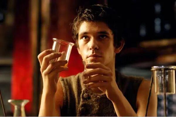 影评|《香水》:他们一生中唯一一次确定自己做的这一切是出于爱