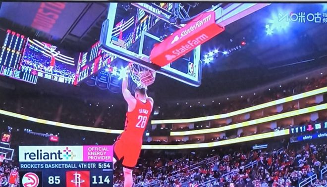 伊森回暖申京三双火箭队主场117：95大胜老鹰终结对手11连胜！