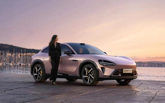 小米汽车回应“小米YU7赛道测试时刹车片起火”