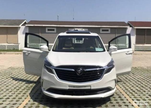 2021款别克GL8艾维亚，免走线安装行车记录仪