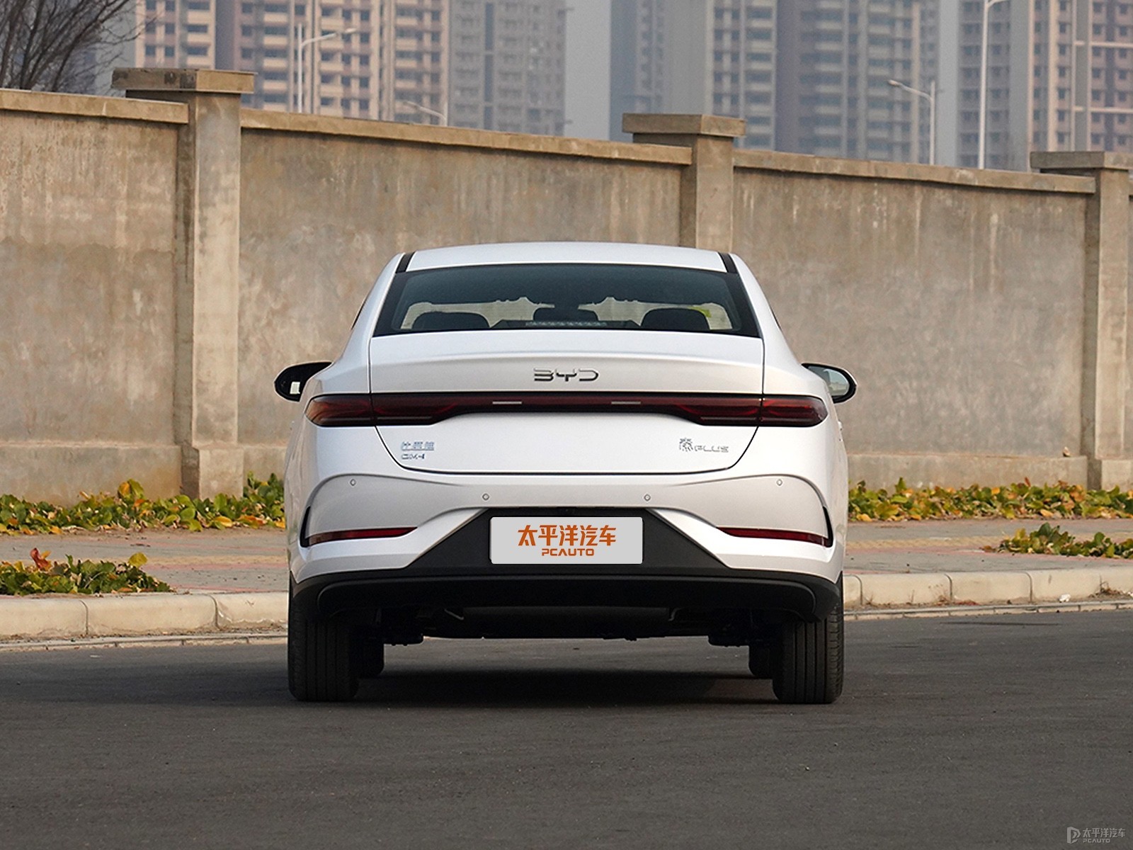 秦PLUS购车紧迫感:现车告急，热门配置手慢无