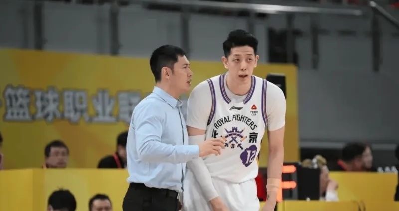 北控输广厦!张庆鹏直指没血性,廖三宁反思防守,王博点赞2将!