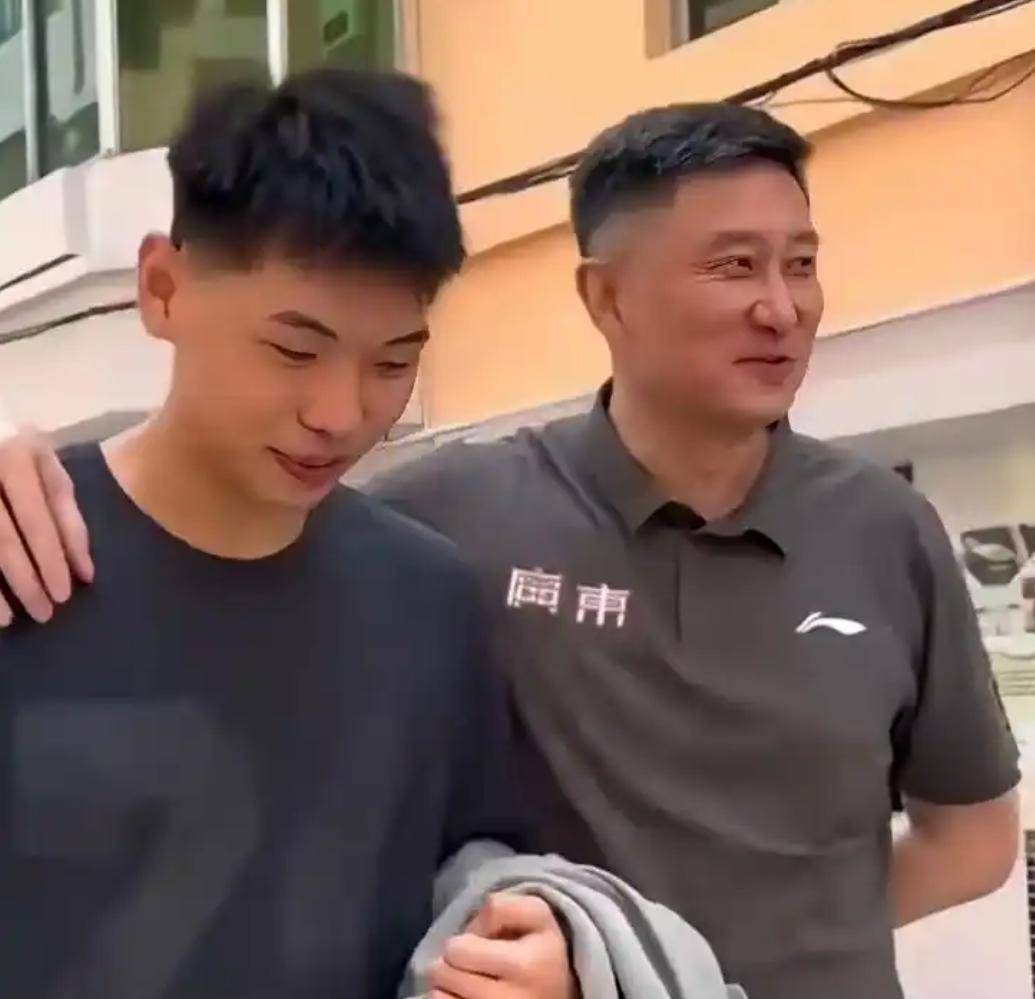 广东男篮pk江苏,徐杰对阵庞峥麟,杜锋再战老队友,胡明轩等正名