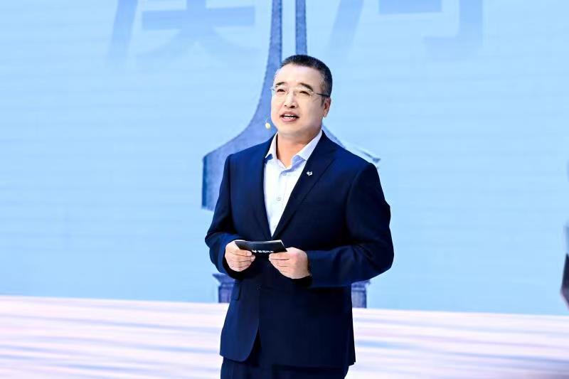 北汽蓝谷公告人事调整 张国富任董事长 刘观桥任总经理