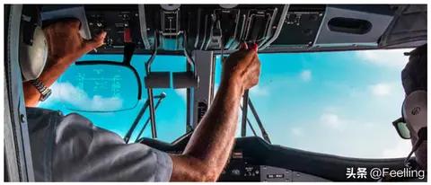 小米YU7天际屏 P-HUD 装备全面解析：首款量产搭载，智能座舱新突破