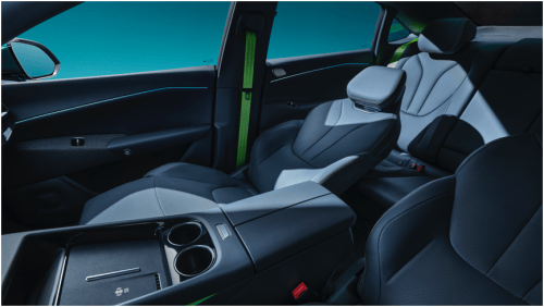 极狐全新阿尔法S5上市,9.98万起标配城区NOA