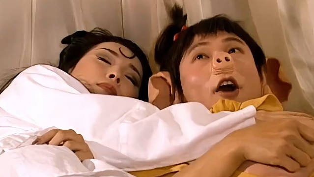 西游记2:通臂猿猴为了逃出葫芦可把八戒给整惨了！