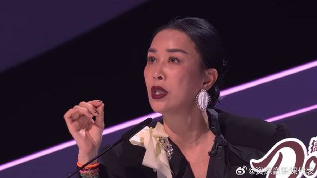 那英再次质疑节目公正性，霸气发言：她俩在一块就不对