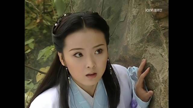 苏有朋遇到王艳，当场就迷住了，王艳美如画中仙一般