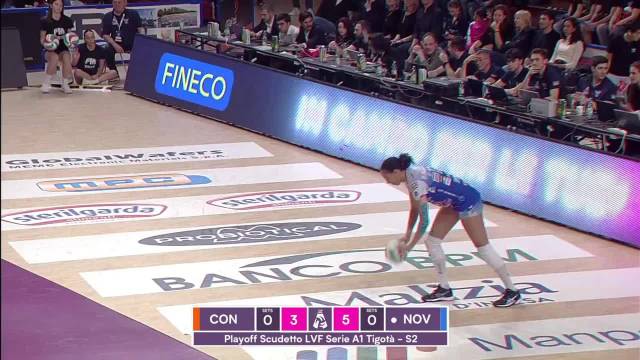 朱婷21分助科内利亚诺3-2逆转诺瓦拉