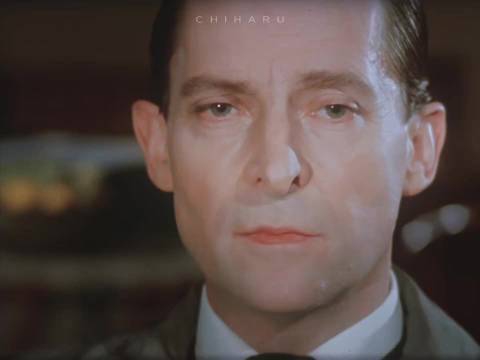 神探夏洛克福尔摩斯忧郁气质头像壁纸分享