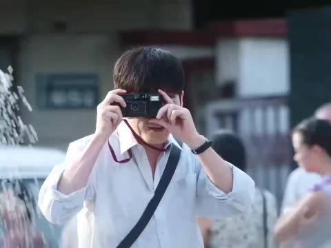 《冬去春来》开播半小时收视破三，展现北漂家庭韧劲