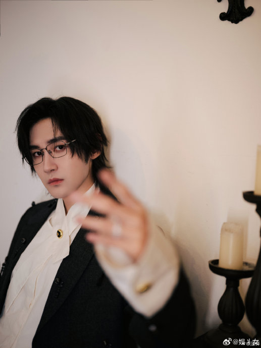 除了甜蜜互动，汪铎和祝绪丹在节目中还有哪些搞笑的“互怼”片段？