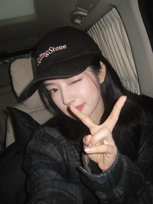 徐若晗本人事后对直播剧透事件有什么回应吗？