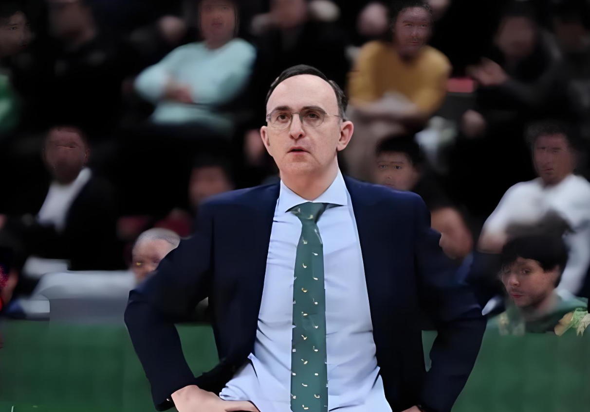 点石成金！杨鸣用不好的球员，乌戈手中却成为了一个宝