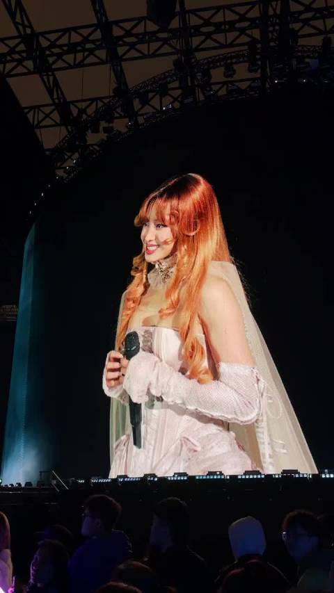 蔡依林演唱会四万人合唱倒带引青春共鸣